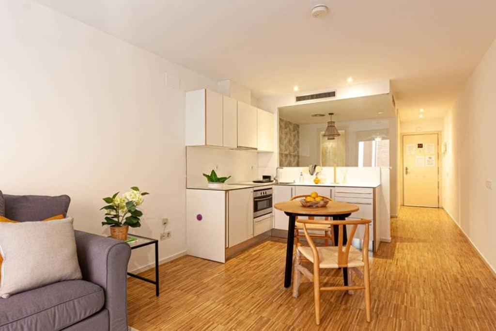 Heima Gran Via B Appartement Madrid Buitenkant foto